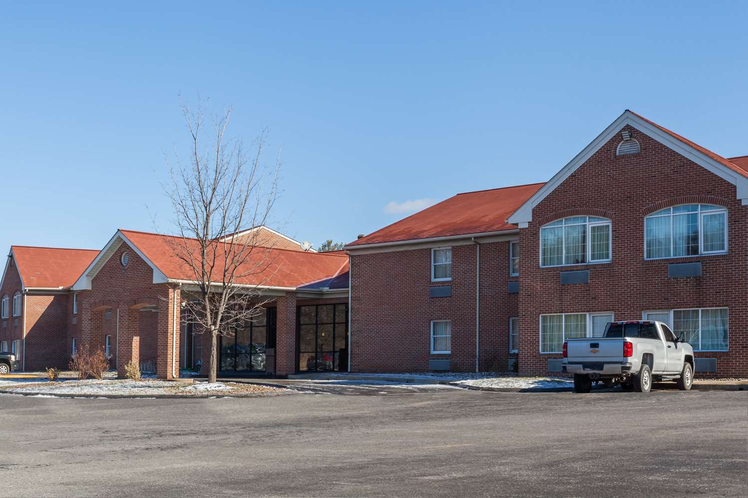 Days Inn & Suites By Wyndham Lancaster Amish Country Mountville Екстериор снимка
